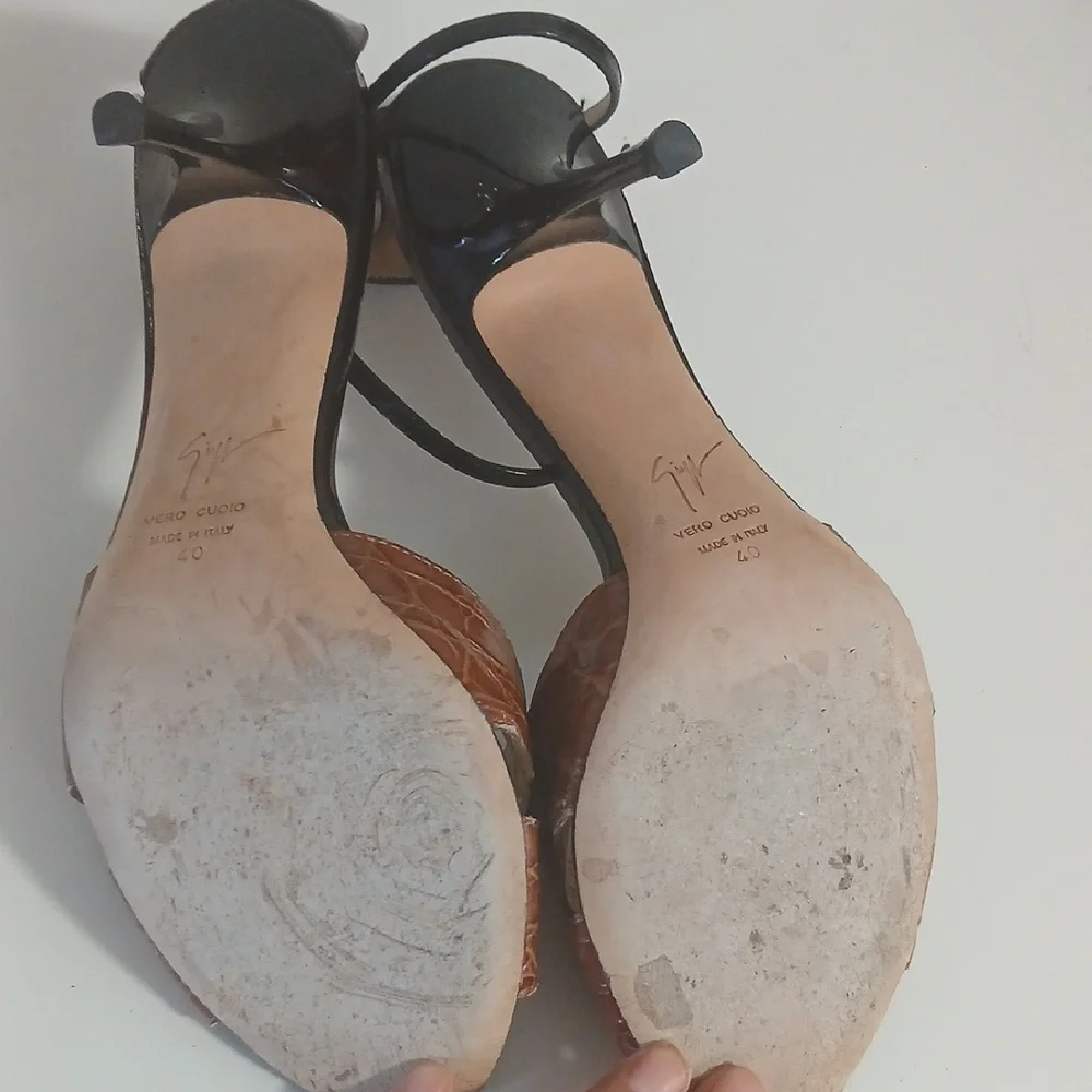 Giuseppe Zanotti Tan‎ Croc-Patterned Heels